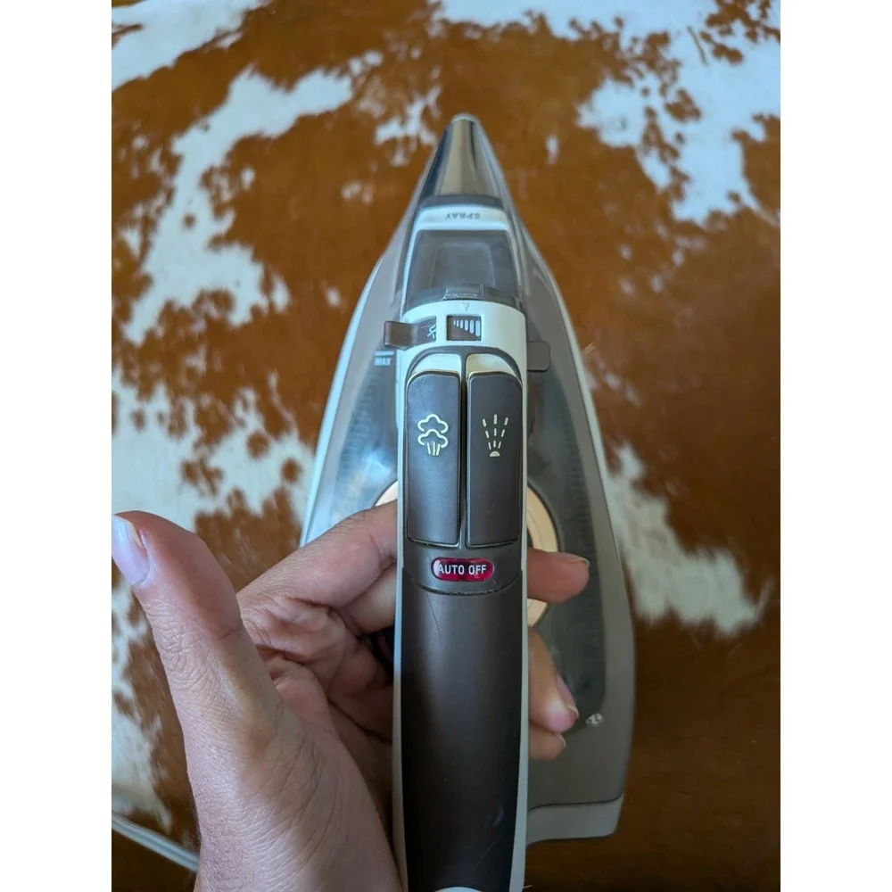 Rowenta Focus DW5080 1700W Electric Steam Iron Made In Germany